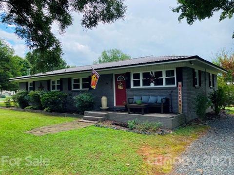 401 Maple St, Locust, NC 28097 photo 2