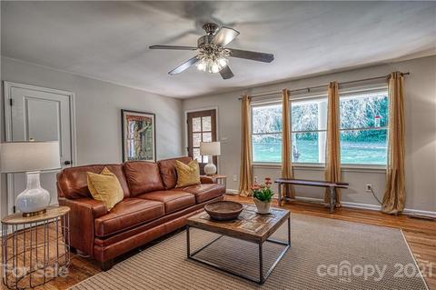 3705 River Rd, Hickory, NC 28602 photo 9