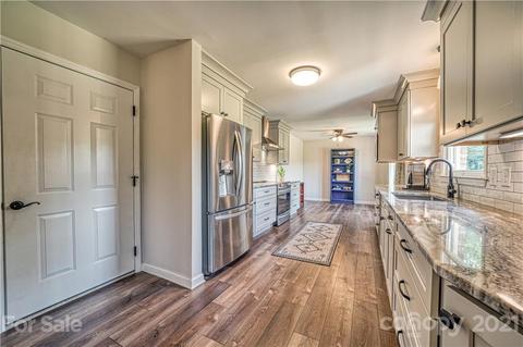 3705 River Rd, Hickory, NC 28602 photo 16