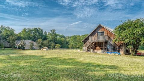 3705 River Rd, Hickory, NC 28602 photo 7