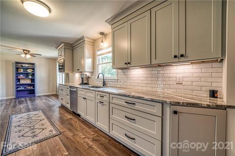 3705 River Rd, Hickory, NC 28602 photo 17