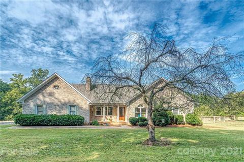 3705 River Rd, Hickory, NC 28602 photo 3