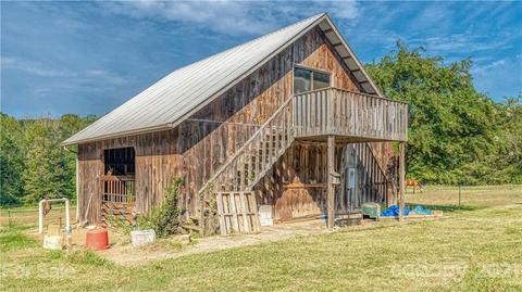 3705 River Rd, Hickory, NC 28602 photo 6