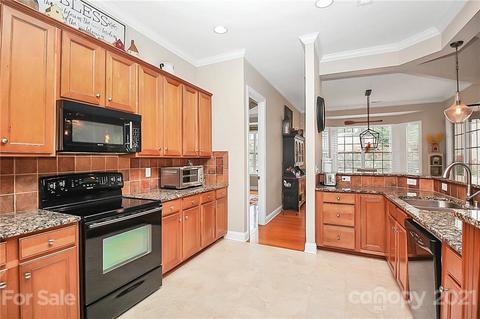 2018 Dynasty Ct, Fort Mill, SC 29708 photo 8