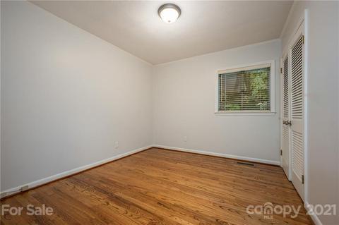 195 Grady Ave, Tryon, NC 28782 photo 17