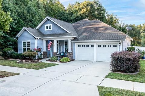 17316 Lake Path Dr, Cornelius, NC 28031 photo 2