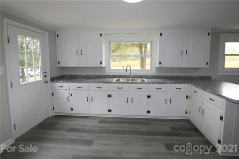2016 Morgan Mill Rd, Monroe, NC 28110 photo 2
