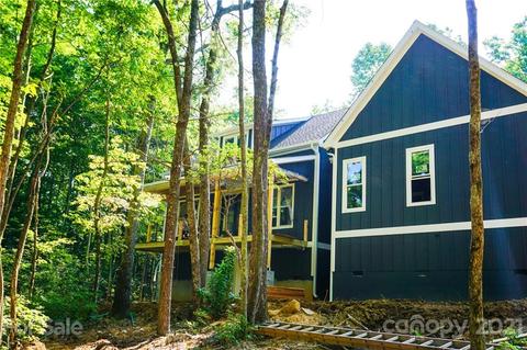 85 Falling Leaf Ln, Saluda, NC 28773 photo 4