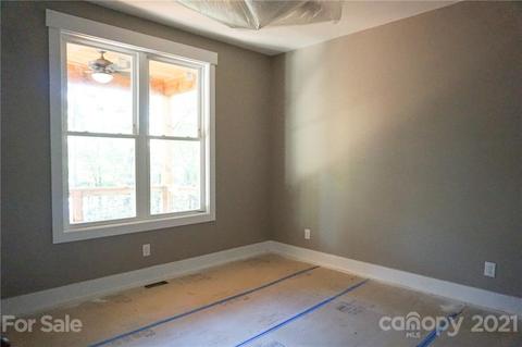 85 Falling Leaf Ln, Saluda, NC 28773 photo 33