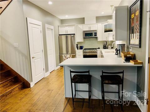 85 Dancing Wind Ln, Marshall, NC 28753 photo 11