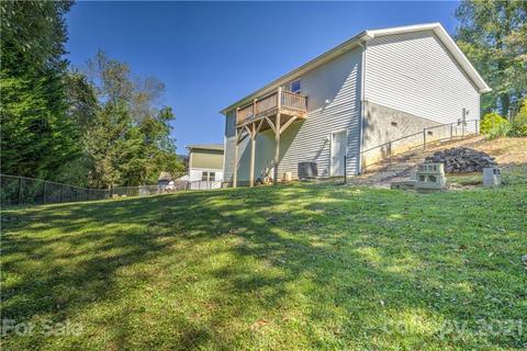 312 Maple Leaf Ln, Clyde, NC 28721 photo 30