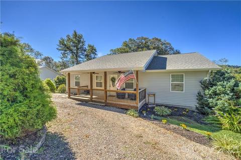 312 Maple Leaf Ln, Clyde, NC 28721 photo 1