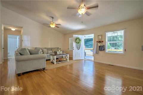 312 Maple Leaf Ln, Clyde, NC 28721 photo 11