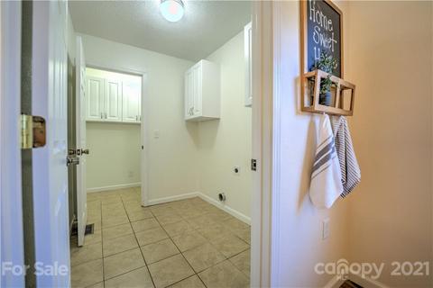 312 Maple Leaf Ln, Clyde, NC 28721 photo 26
