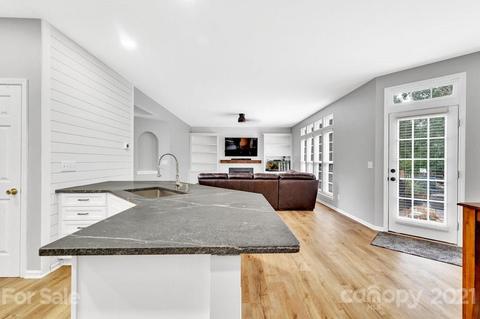 1041 Kilpatrick Ln, Fort Mill, SC 29708 photo 8