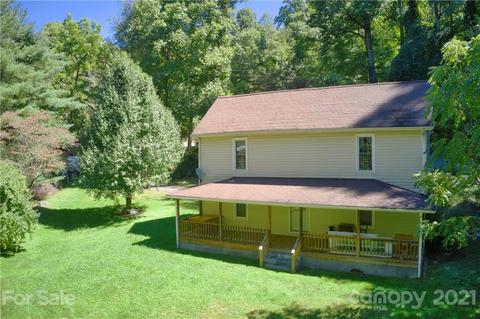 141 Candlestick Ln, Sylva, NC 28779 photo 2