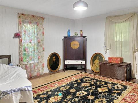 141 Candlestick Ln, Sylva, NC 28779 photo 9