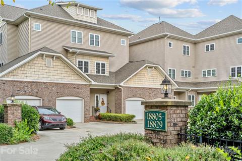 18809 Cloverstone Cir, Cornelius, NC 28031 photo 1