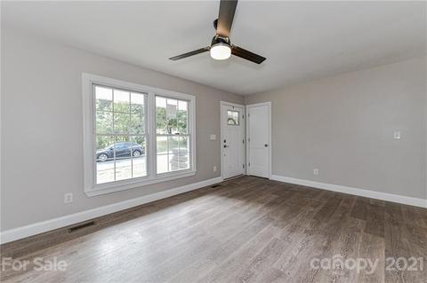 903 11th St, Kannapolis, NC 28083 photo 8
