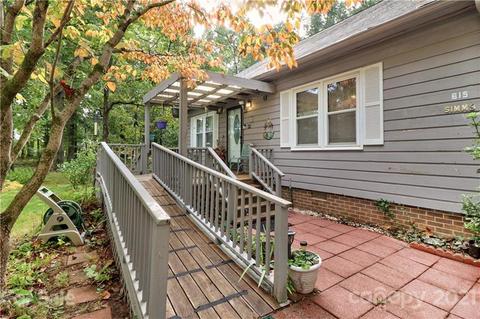 815 E Ritchie Rd, Salisbury, NC 28146 photo 2