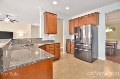 10755 Traders Ct, Davidson, NC 28036 photo 9