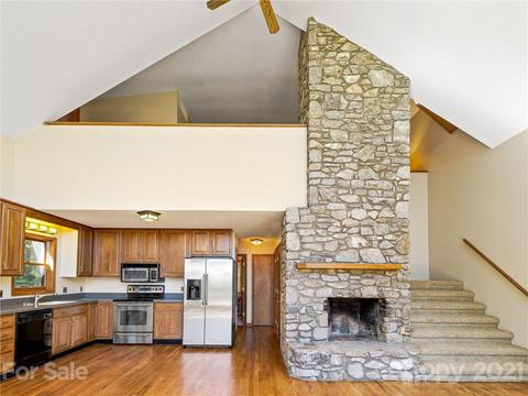 44 Randall Dr, Fairview, NC 28730 photo 8