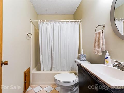 44 Randall Dr, Fairview, NC 28730 photo 16