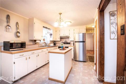 5094 Circle Dr, Conover, NC 28613 photo 25