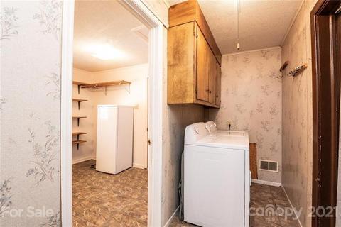 5094 Circle Dr, Conover, NC 28613 photo 41