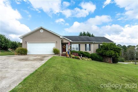 5300 Grace Dr, Hickory, NC 28601 photo 1