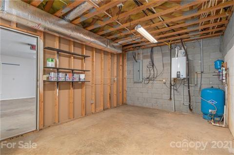 530 Brigadoon Dr, Clyde, NC 28721 photo 24