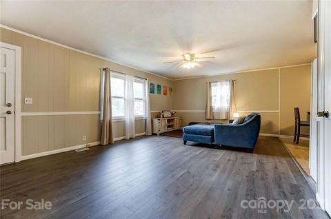 505 Short St, Stanley, NC 28164 photo 6