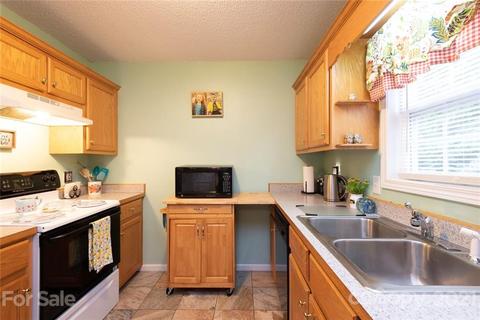 5320 Eider Ln, Granite Falls, NC 28630 photo 12