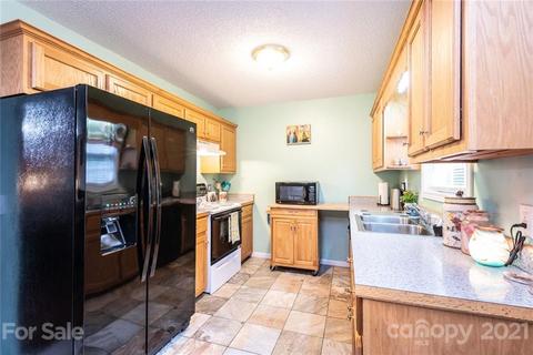 5320 Eider Ln, Granite Falls, NC 28630 photo 11