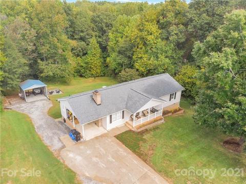 204 Rainbow Dr, Stanley, NC 28164 photo 2