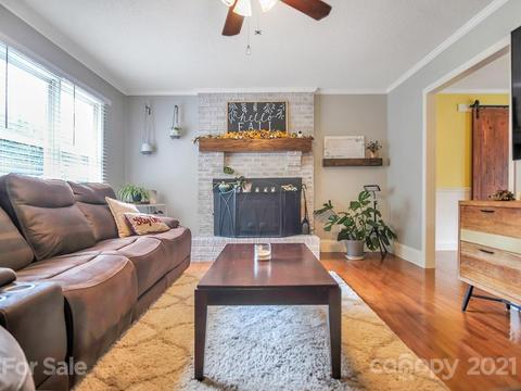 204 Rainbow Dr, Stanley, NC 28164 photo 3