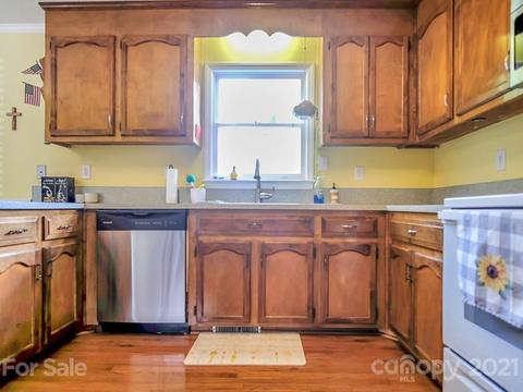 204 Rainbow Dr, Stanley, NC 28164 photo 14