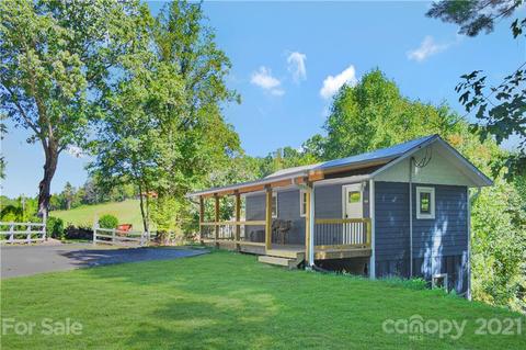 1295 Dula Rd, Spruce Pine, NC 28777 photo 2
