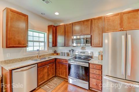 27 Pullen Ln, Fletcher, NC 28732 photo 13