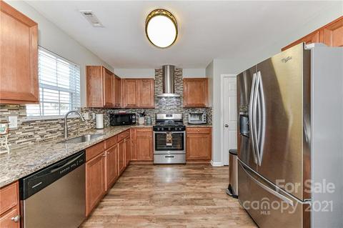 19035 Oakhurst Blvd, Cornelius, NC 28031 photo 9
