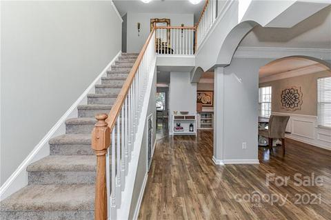 19035 Oakhurst Blvd, Cornelius, NC 28031 photo 3