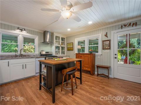 126 Falling Leaf Ln, Saluda, NC 28773 photo 5