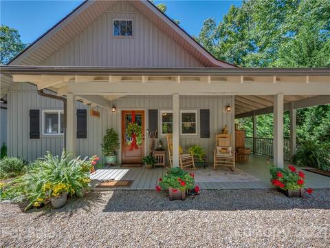 126 Falling Leaf Ln, Saluda, NC 28773 photo 3