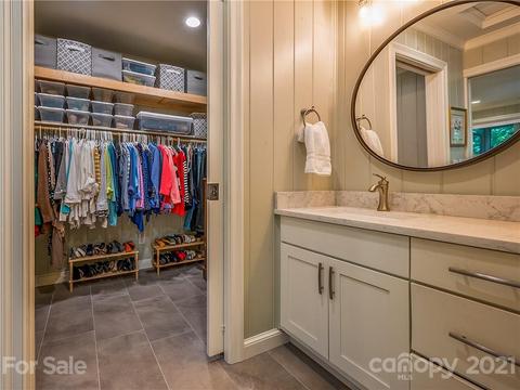 126 Falling Leaf Ln, Saluda, NC 28773 photo 37