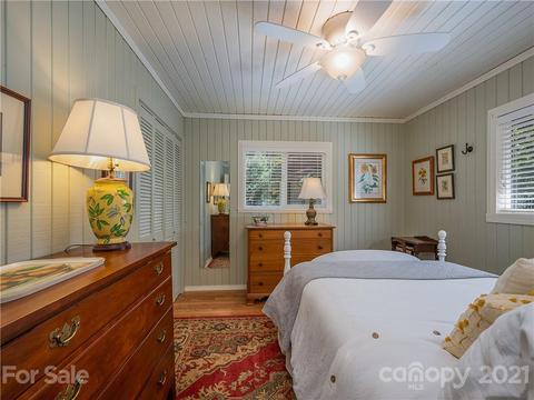 126 Falling Leaf Ln, Saluda, NC 28773 photo 24