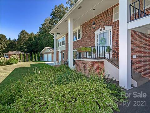 357 Delphia Dr, Brevard, NC 28712 photo 11