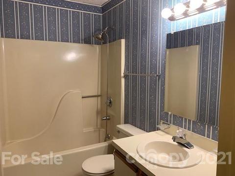 102 Brandywine Dr NE #C-3, Conover, NC 28613 photo 10