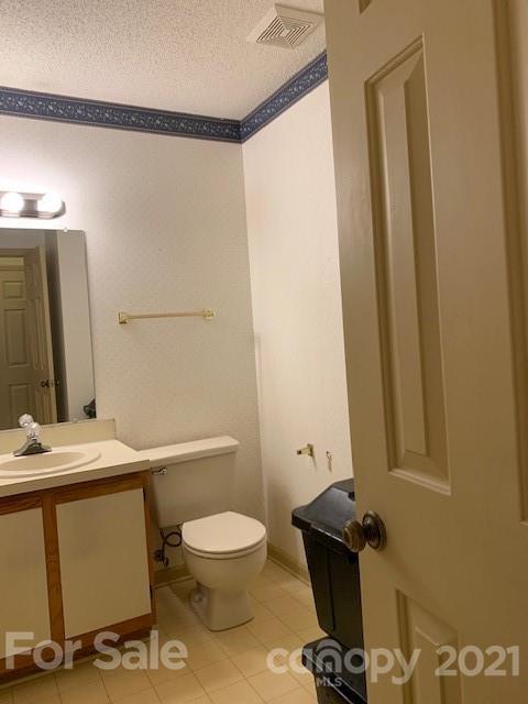 102 Brandywine Dr NE #C-3, Conover, NC 28613 photo 7