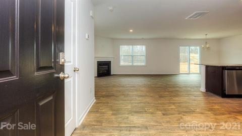 228 Final Stretch Ln, Clover, SC 29710 photo 17