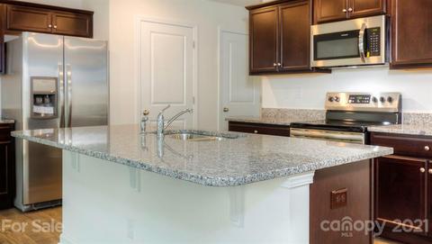 228 Final Stretch Ln, Clover, SC 29710 photo 21
